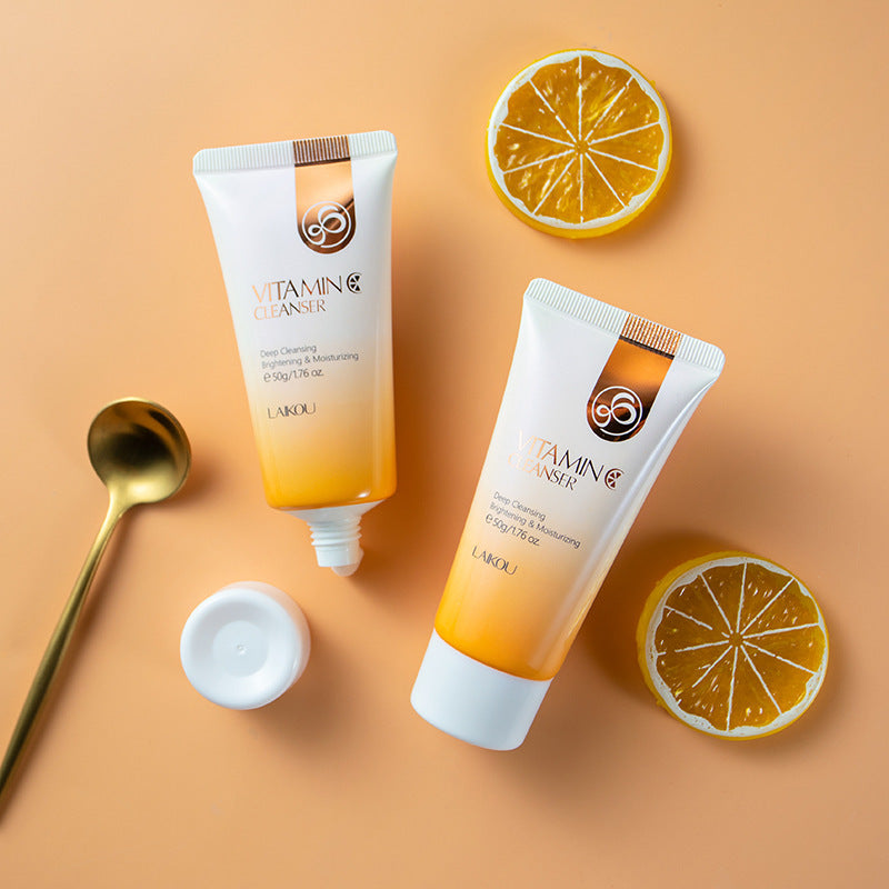 Vitamin C Moisturizing And Fine Pore Cleanser - Blessed Corner